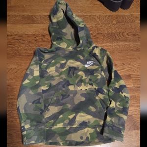 Boys Nike camo hoodie
